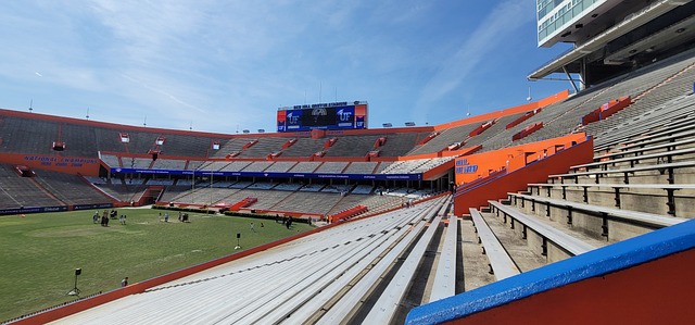 足的整体实 足的整体实