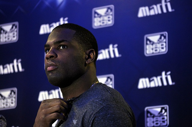 經濟效益與 經濟效益與